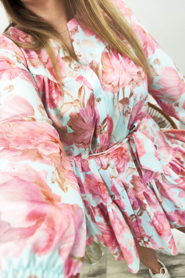 Sukienka koszulowa na guziki miętowa w pudrowe kwiatki Isidora 3