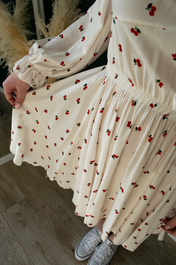 Kremowa sukienka z wiązaniem na dolcie w wisienki Cherry 11