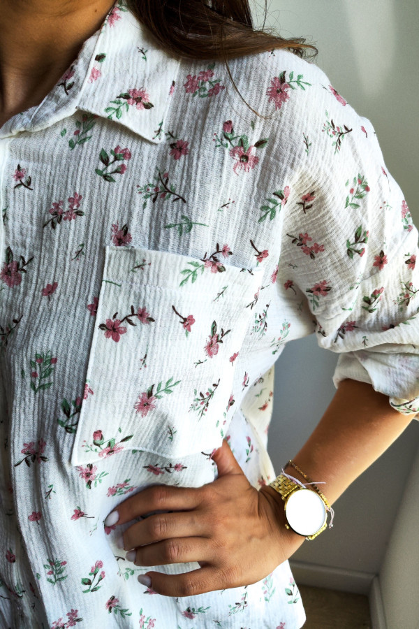 Koszula muślinowa oversize w drobne różowe kwiatki Zoella