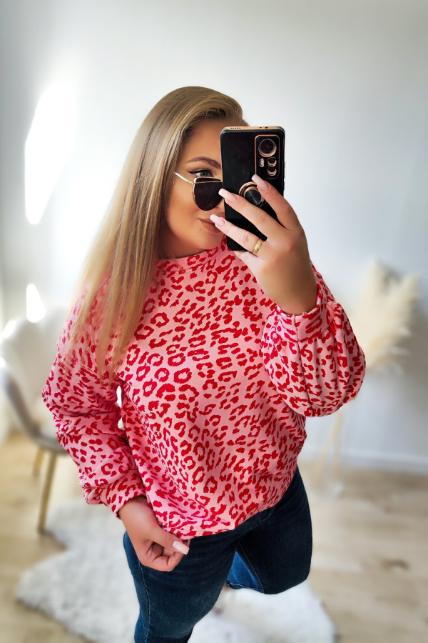 Bluza oversize pudrowa w koralową panterkę Daydreams