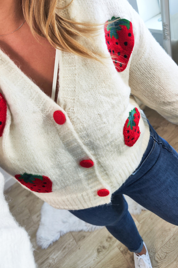 Sweter kremowy z czerwonymi guzikami w truskawki 3D Sweet Strawberry 2