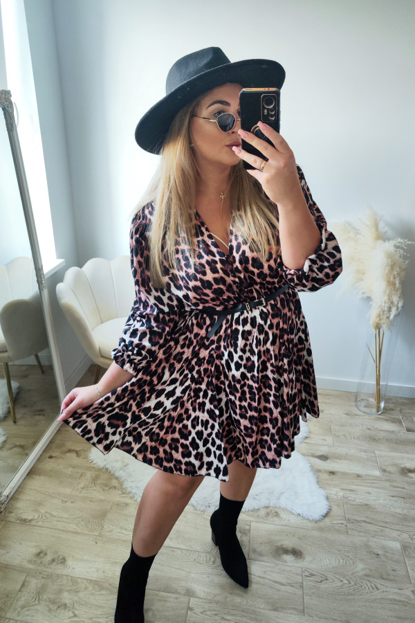 Sukienka krótka plus size w beżową panterkę Adore 2