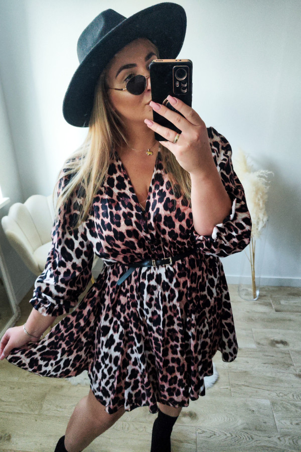 Sukienka krótka plus size w beżową panterkę Adore 7