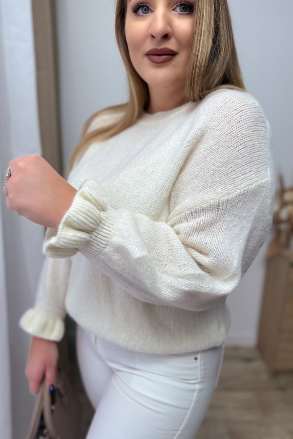 Sweter 30% alpaki z falbanką przy rękawie Solange - śmietankowy 8