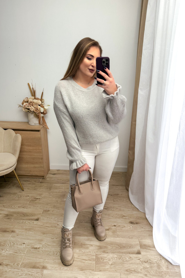 Sweter 30% alpaki z falbanką przy rękawie Solange - szary 9