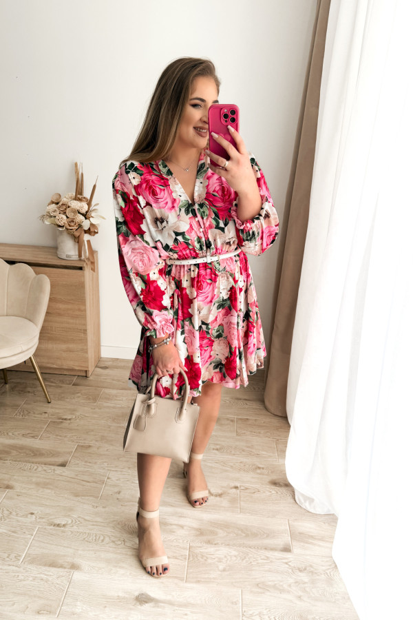 Sukienka krótka plus size w kremowo-różowe kwiaty Rosie mini 9