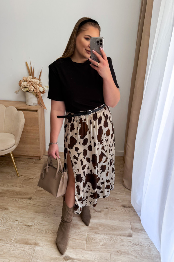 Koszulka bawełniana krótka z poduszkami na ramionach Fashion - czarna 9