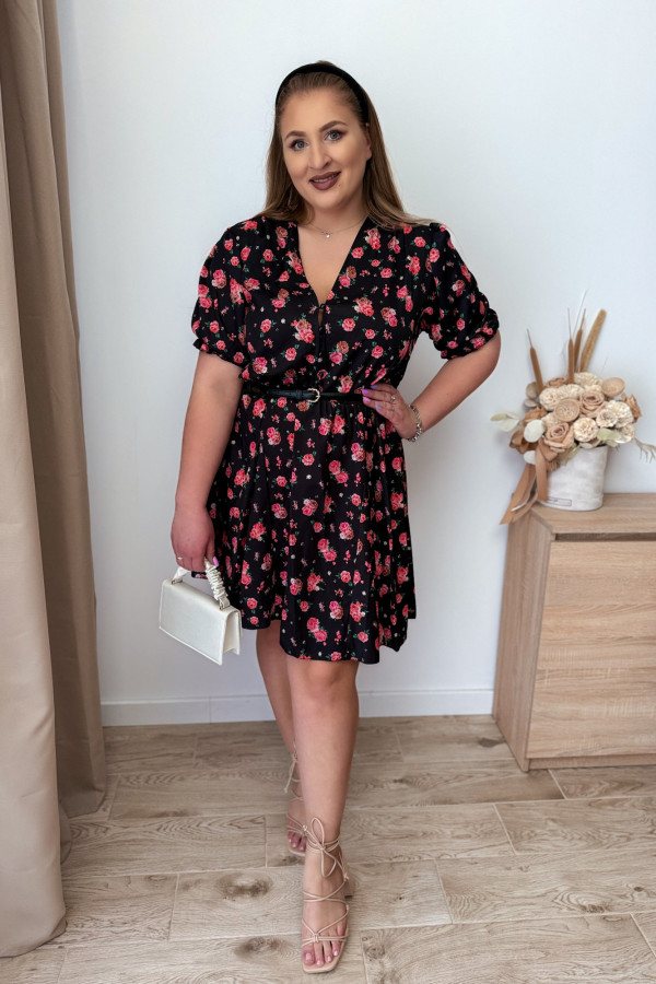 Sukienka krótka plus size czarna w koralowe kwiatki Ruby 9