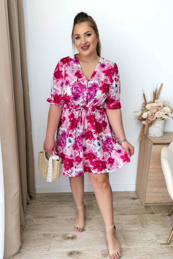 PREORDER Sukienka krótka plus size biała w fuksjowo-fioletowe kwiatki Nola (wysyłka 20-21.05.) 3