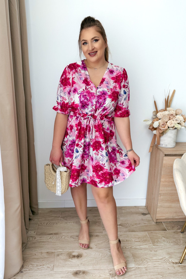 PREORDER Sukienka krótka plus size biała w fuksjowo-fioletowe kwiatki Nola (wysyłka 20-21.05.) 4