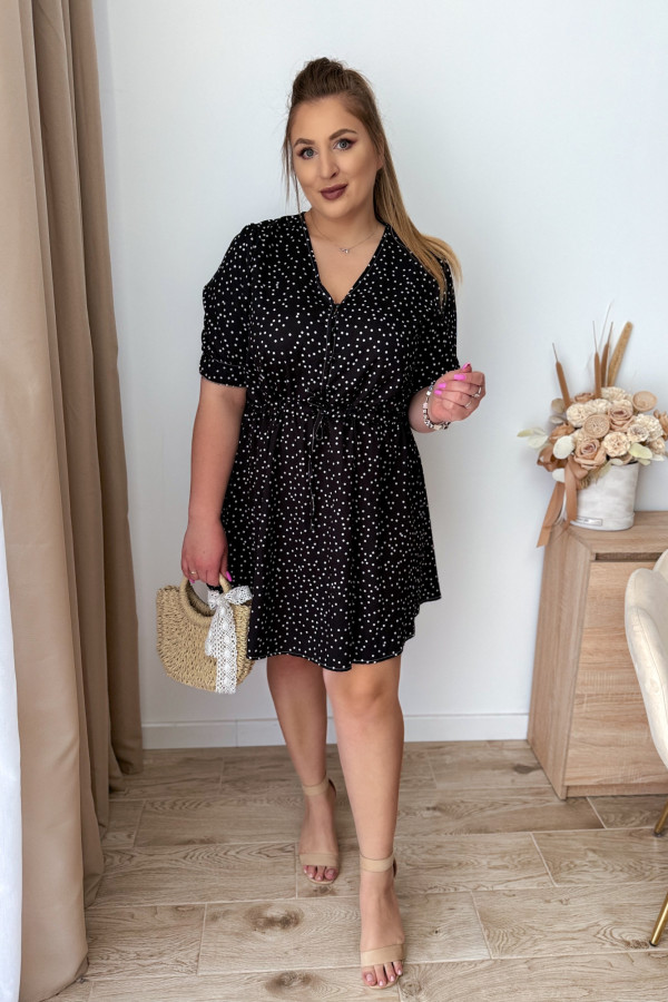 Sukienka krótka plus size czarna w kropeczki Nola