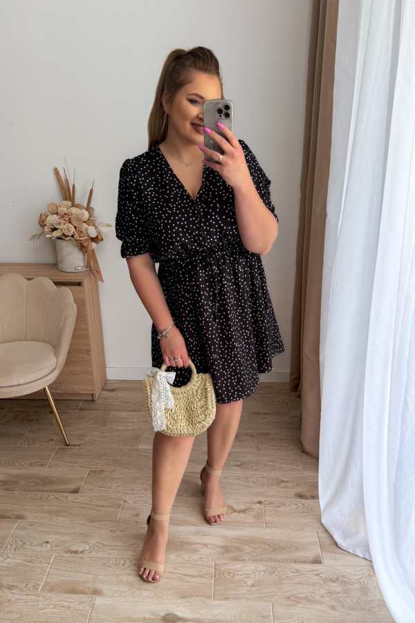 Sukienka krótka plus size czarna w kropeczki Nola 7