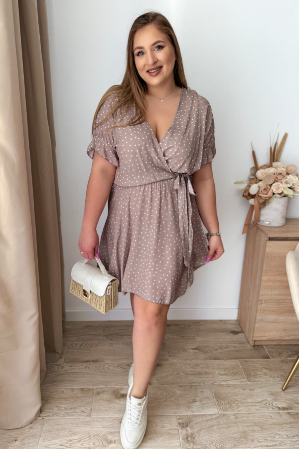 Sukienka krótka plus size fango w kropeczki Kaia 6