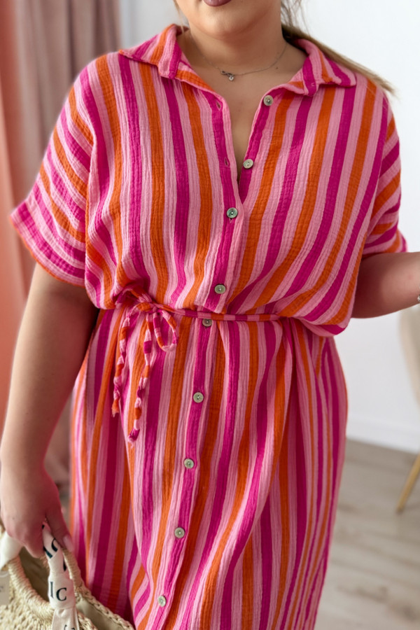 Sukienka plus size koszulowa oversize w paski Antonia - fuksja 7