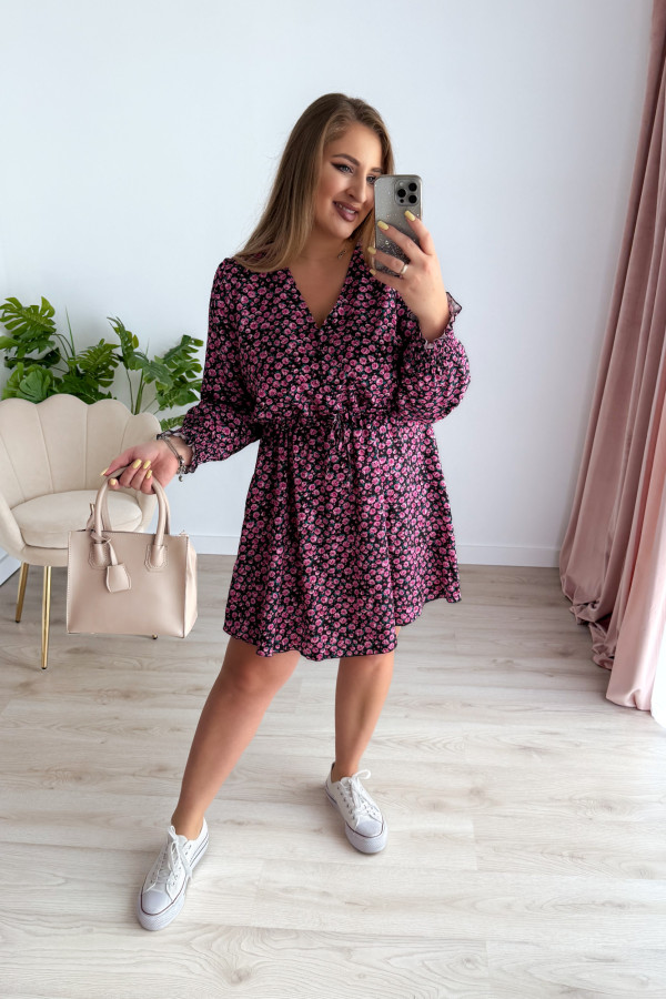 Sukienka krótka plus size czarna w różowe kwiatki Nola 7