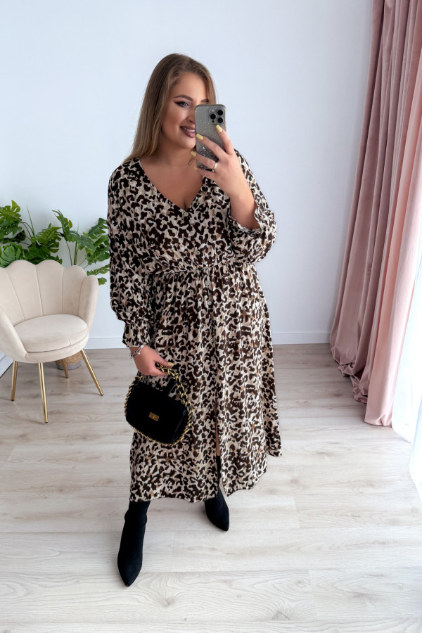 Sukienka plus size wiskozowa midi z dekoltem V w panterkę Calina 4