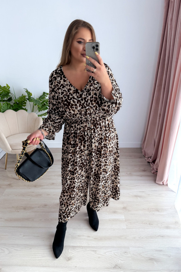 Sukienka plus size wiskozowa midi z dekoltem V w panterkę Calina 6