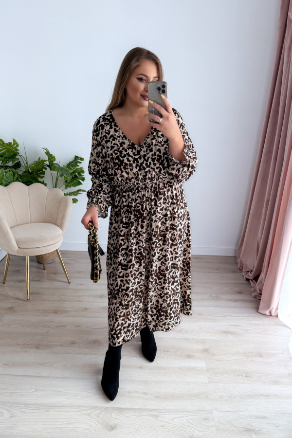 Sukienka plus size wiskozowa midi z dekoltem V w panterkę Calina 7