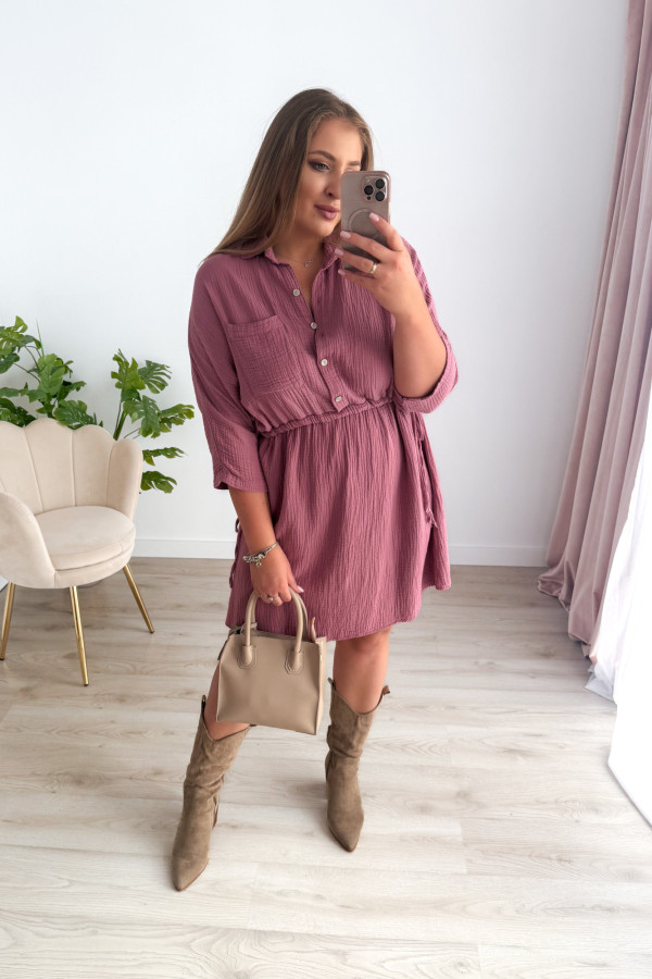 Sukienka muślinowa z guzikami na dekolcie plus size Miranda - jagoda 3