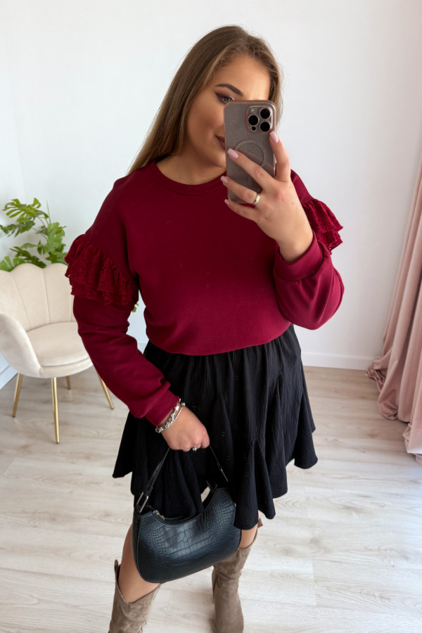 Bluza z ozdobną koronką na rękawie Minion - bordo 15