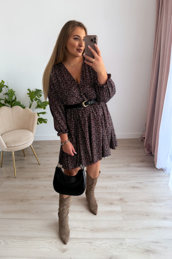 Sukienka krótka plus size czekoladowa w biało-niebieskie kwiatki Bijou 4