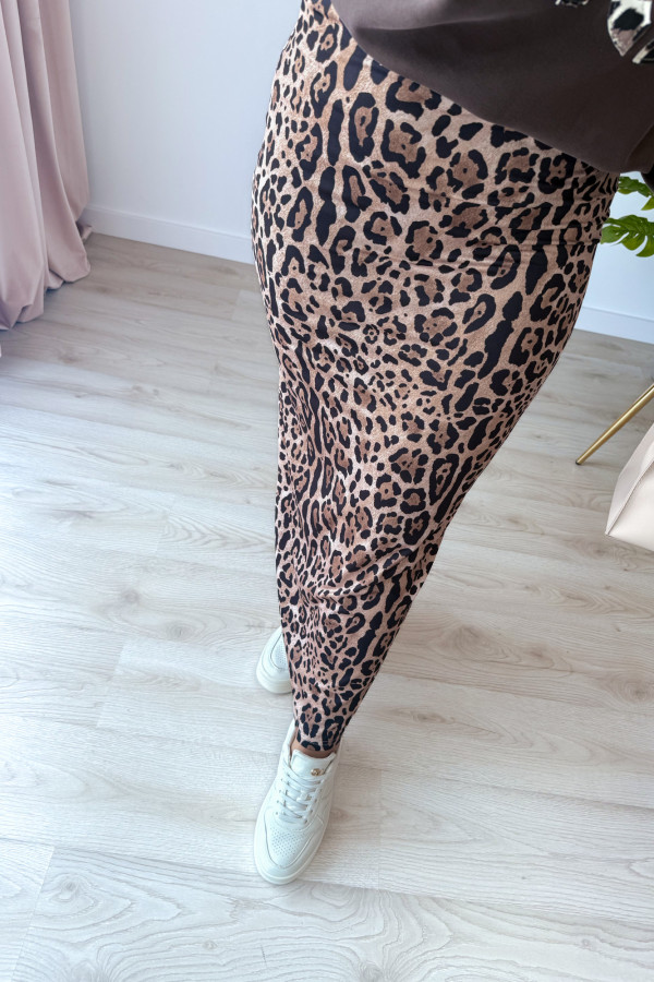 Spódnica maxi w panterkę Vogue 4