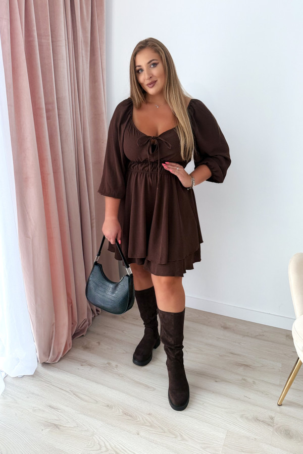 Kombinezon plus size z wiązaniem na dekolcie Lavinia - czekolada 1
