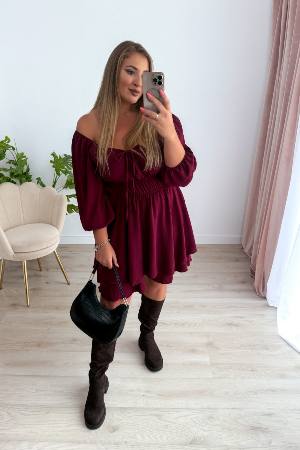 Kombinezon plus size z wiązaniem na dekolcie Lavinia - bordo 7