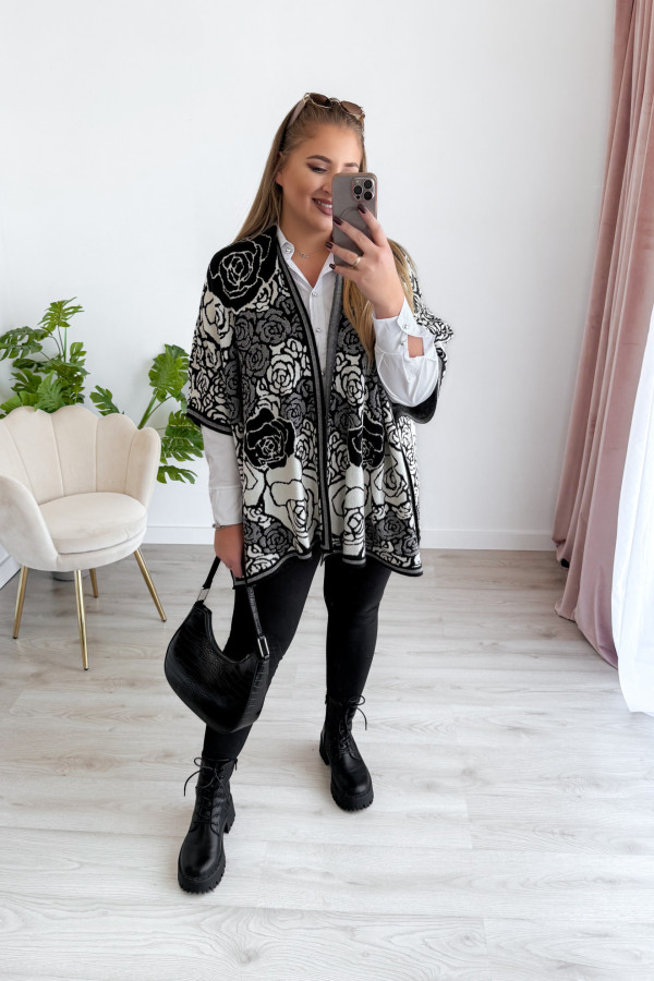 Poncho w czarno-kremowe kwiaty Rennie 14