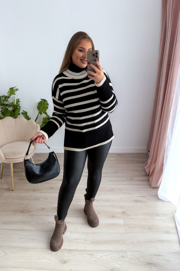 Oversizowy golf w paski Louise - czarny 12
