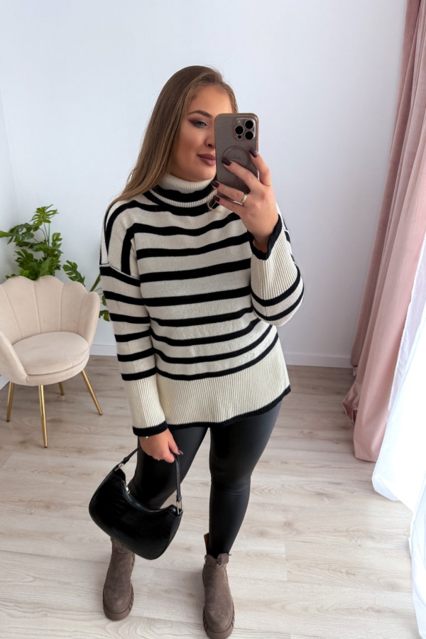 Oversizowy golf w paski Louise - krem 12