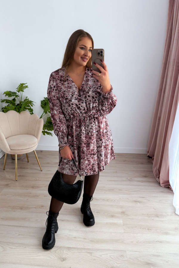 Sukienka krótka plus size kremowa w kwiatki Nola 2