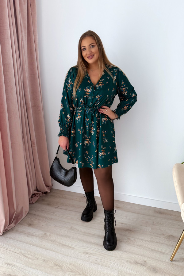 Sukienka krótka plus size butelkowa zieleń w kwiatki Nola 7